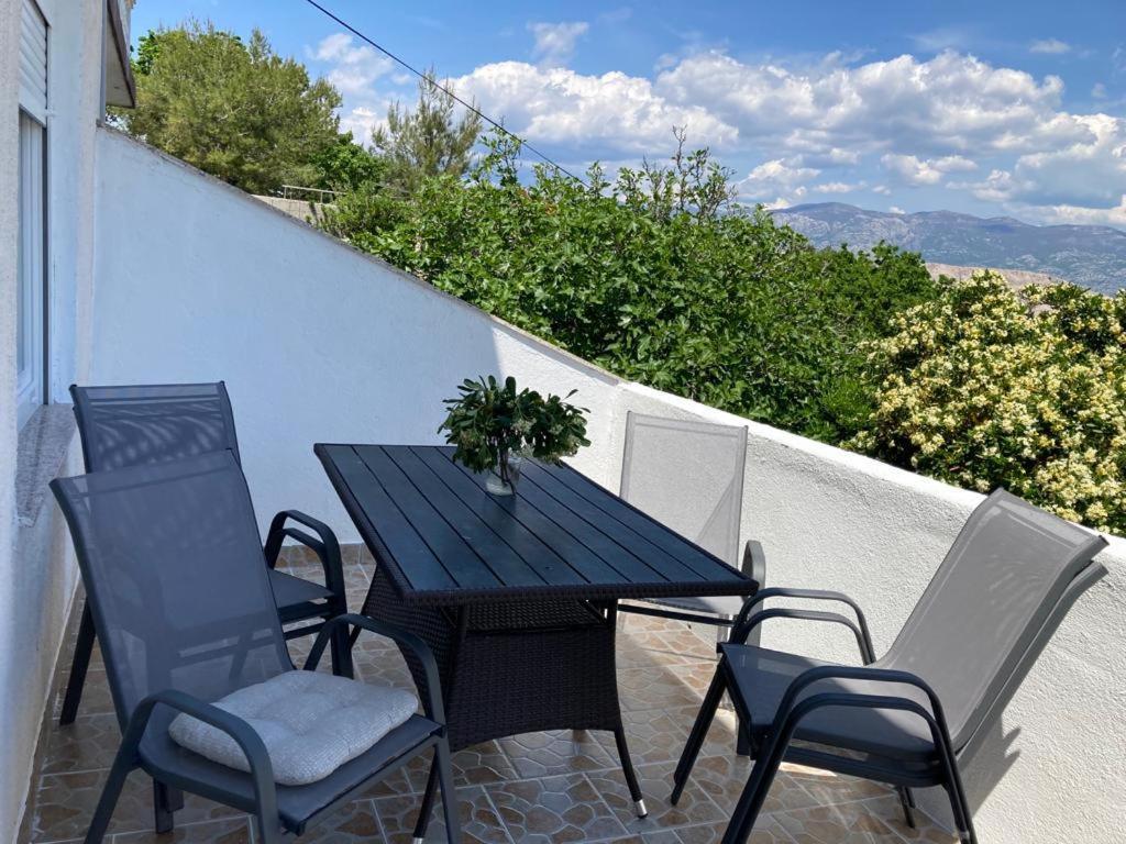Apartmani Fijan Pag Town Esterno foto