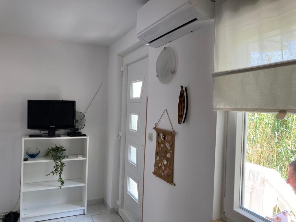 Apartmani Fijan Pag Town Esterno foto