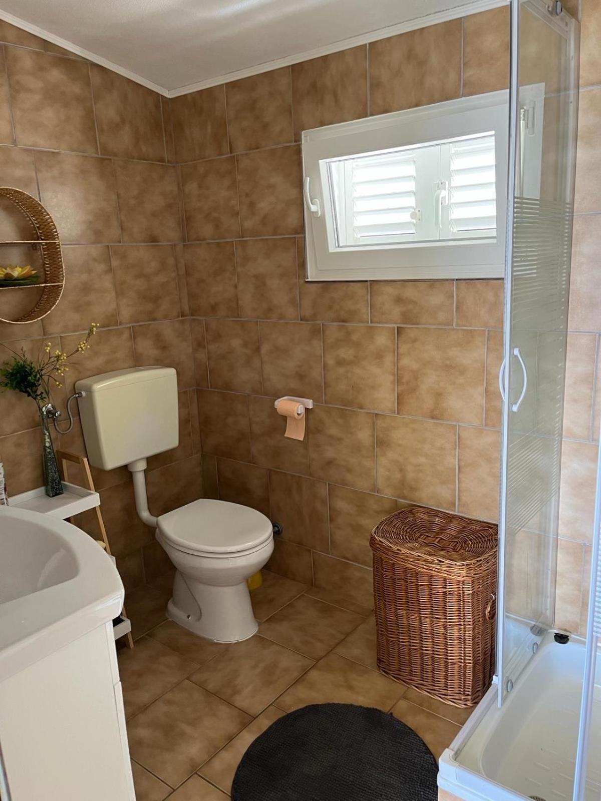 Apartmani Fijan Pag Town Esterno foto